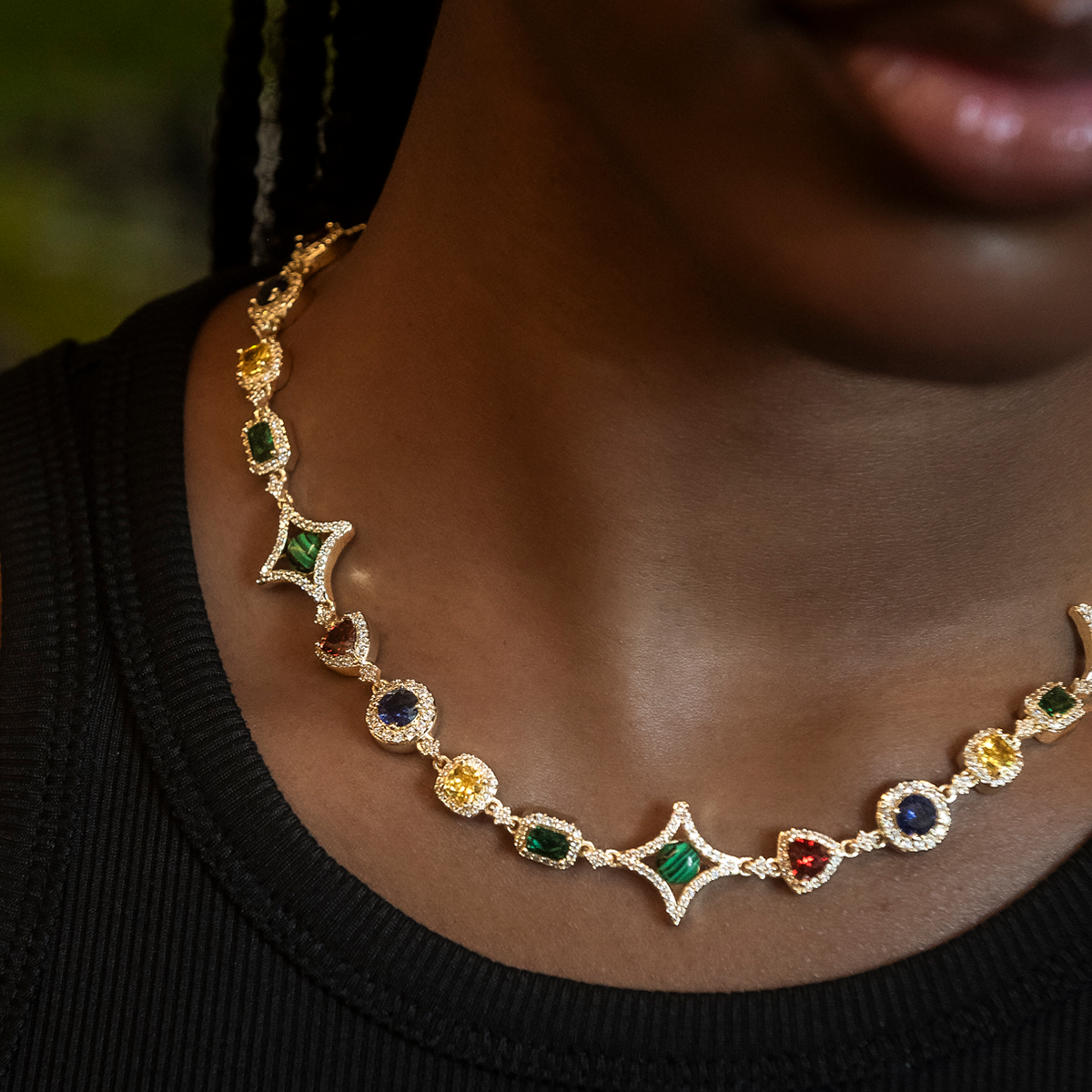 Colored Gemstone Necklace in Yellow Gold - 17mm