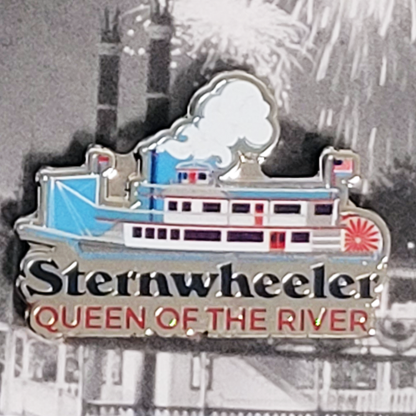Carowinds Limited Edition Retro Sternwheeler Pin