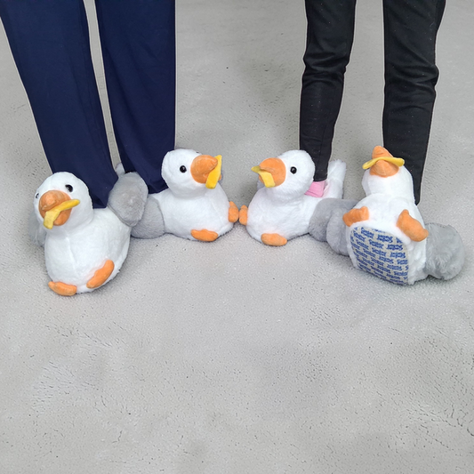 CEDAR POINT SEAGULL WITH FRIES SLIPPERS - YOUTH OSFM