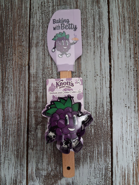 KNOTT'S BERRY FARM BETTY BOYSEN SPATULA AND COOKIE CUTTER SET