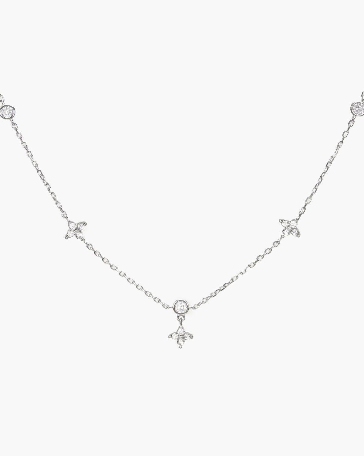 Lucky Clover Necklace in Silver