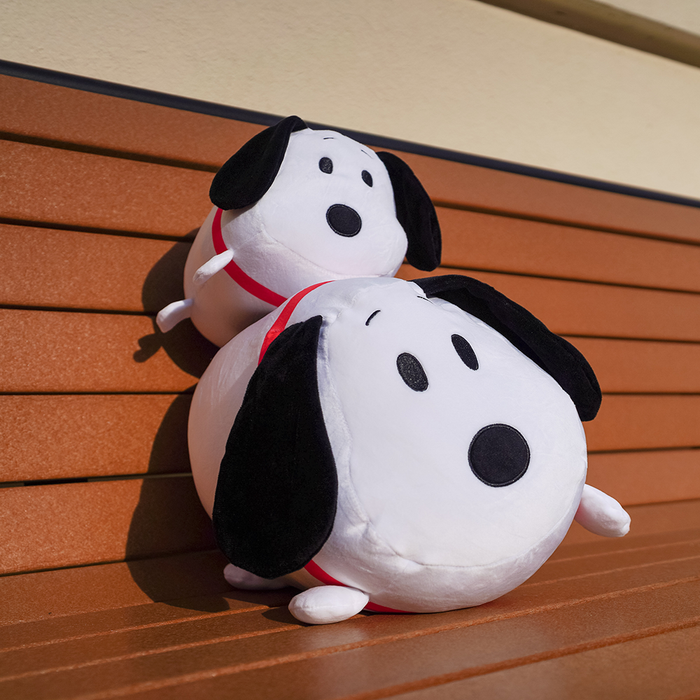 PEANUTS® 8" Snoopy Lil' Huggy Plush