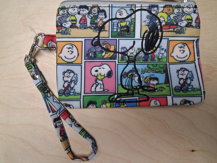 PEANUTS® Carowinds Snoopy Comic Collage Wristlet