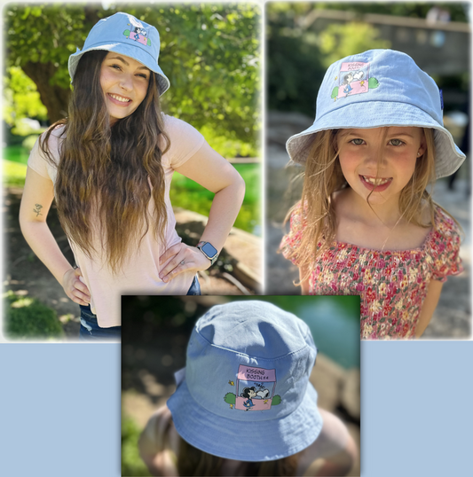 PEANUTS®  KISSING BOOTH BUCKET HAT